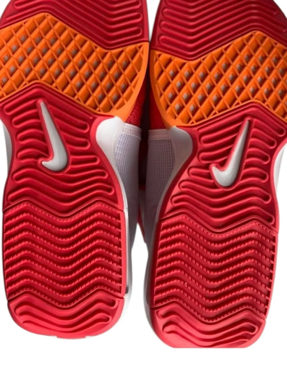 Nike LeBron Witness VIII Dunkin Donuts Basketball Shoes Mens Size 9.5 New In Box